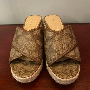 COACH  Sloan Signature Khaki Saddle Espadrille Sandals Slides - Size 5